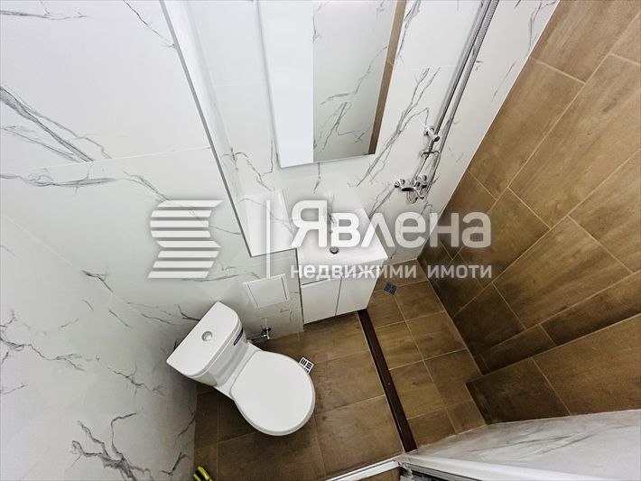 Продава се Тристаен апартамент в Варна, Младост 1 - 61 кв.м за 1968 €/кв.м - Снимка #11