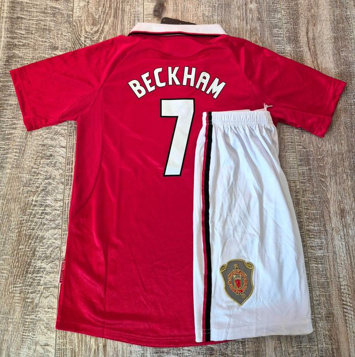 Екипи BARCELONA, MAN UNITED, PSG, Arsenal с ИМЕ и НОМЕР твой по избор!