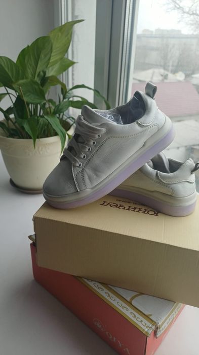 Продам обувь детские