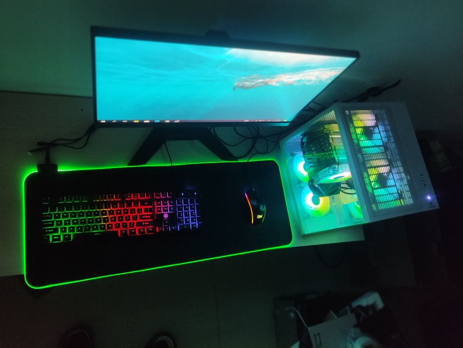 Продам ПК Core i 7 , 9700 супер мощный)