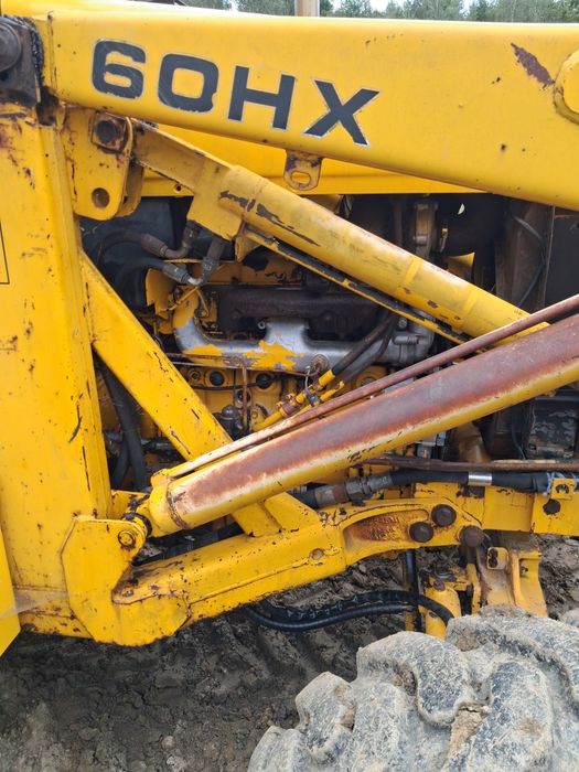 Vand buldoexcavator Massey Ferguson MF60HX
