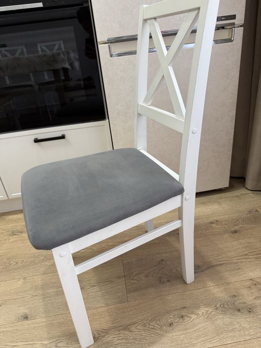 Продам стол со стульями