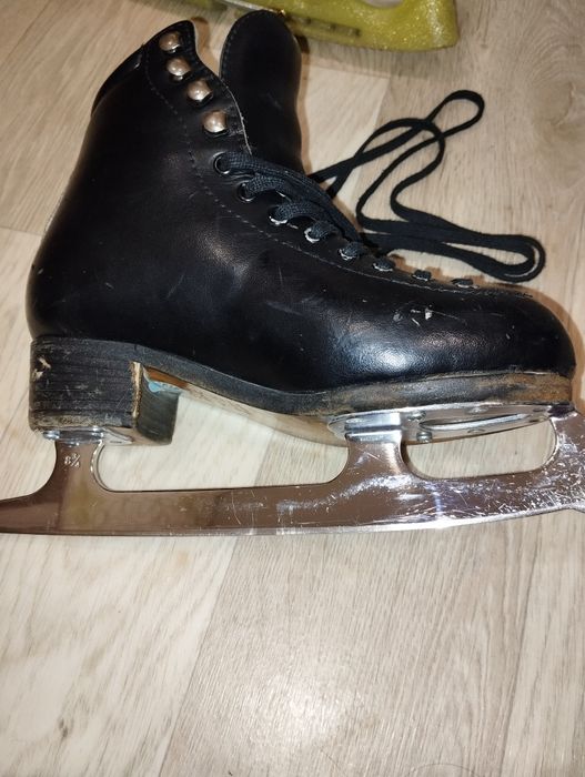 Коньки фигурные катание