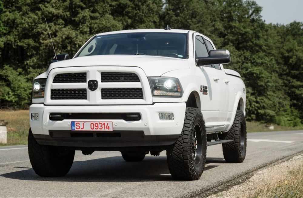 Dodge RAM 2017 Ram 2500 6.7 Turbo Diesel. Autoutilitara