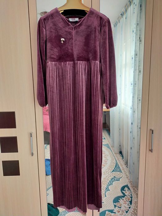 Оплатья и накидка женская