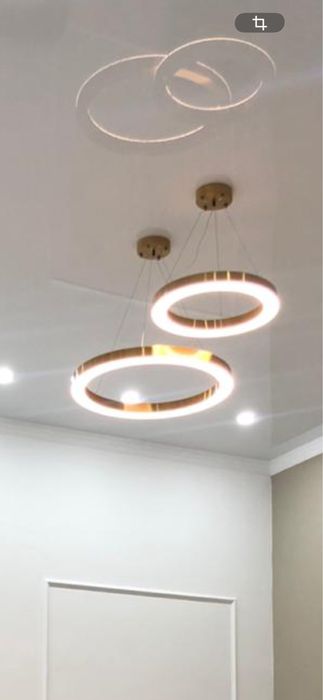 Продам люстры новые