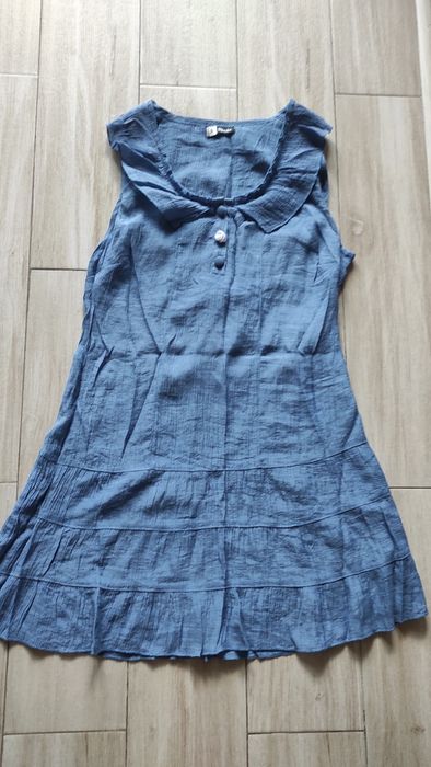 Сетове от цветни рокли