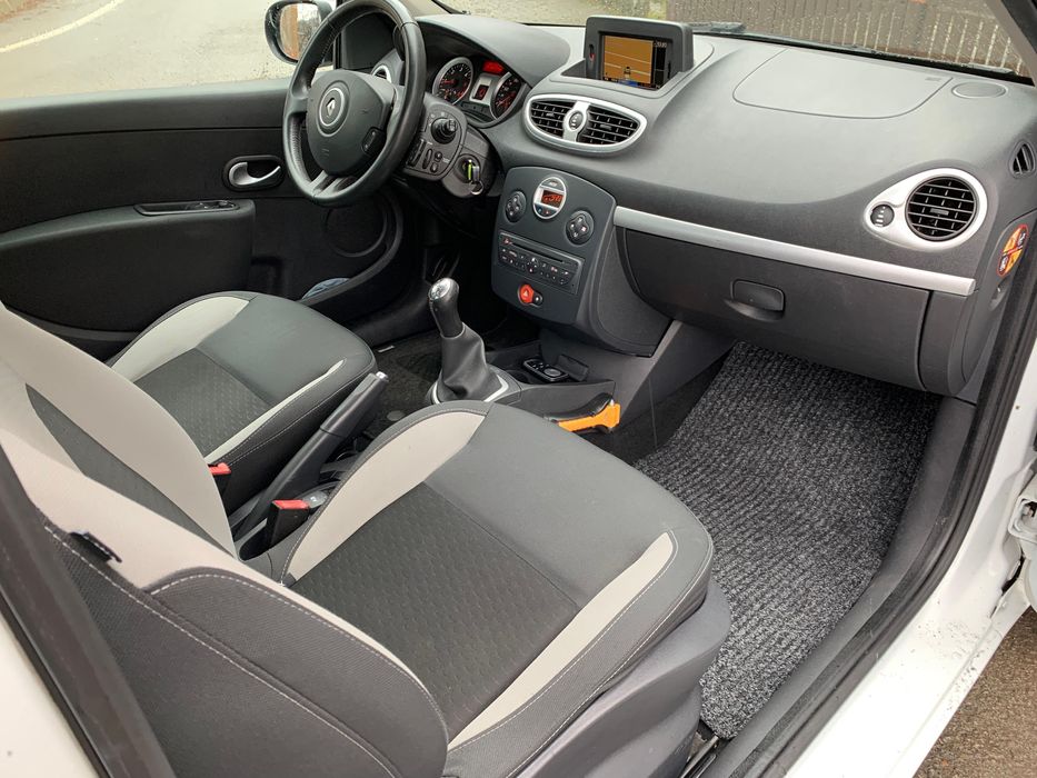 RENAULT CLIO - 1.5dCI - 90CP - 2011 - E5