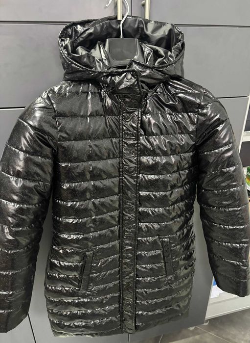 Зимно яке GUESS за момиче