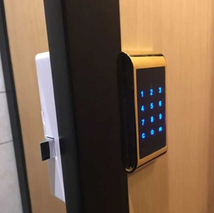 Кодовый замок для шкафчиков