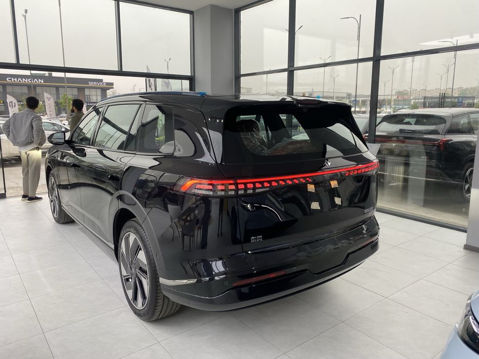 Dongfeng 008 EP 210 Ultra 2026