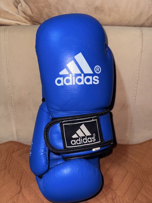 Перчатки для бокса, MMA и т.д