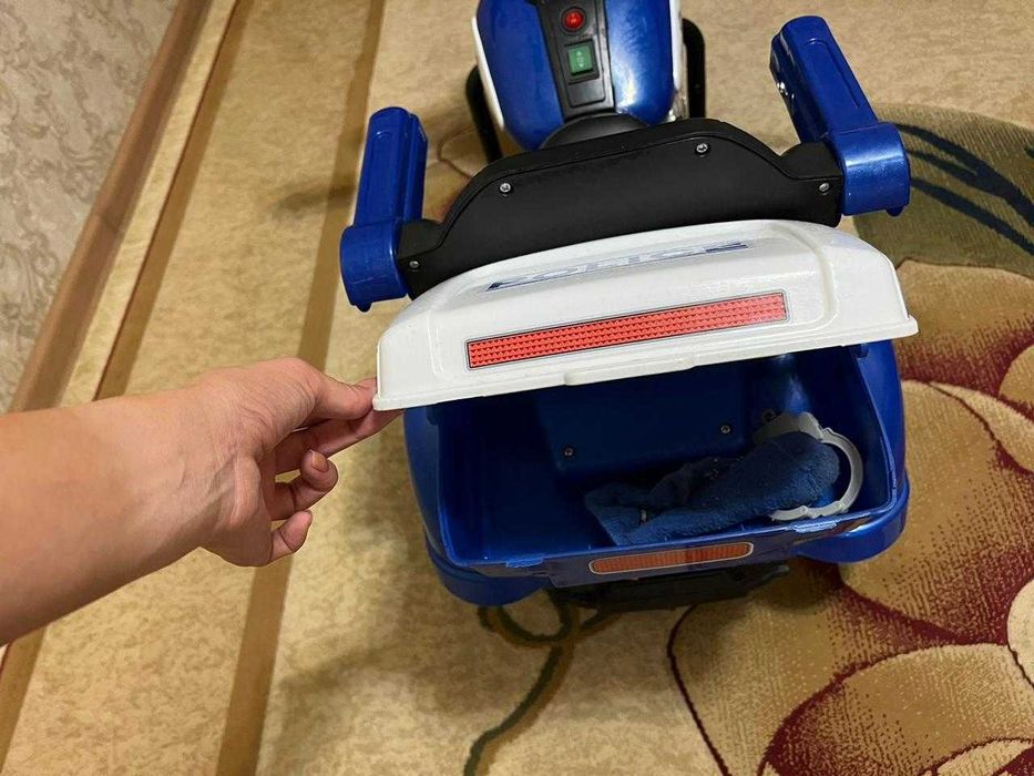 Продается детский электрический мотоцикл