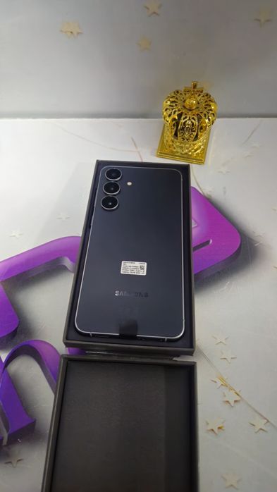 Samsung S 25 FE 128GB 8GB RAM Nou Neactivat.0 Minute