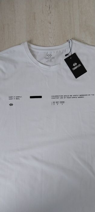 Продава се мъжка тениска TOMMYLIFE  размер  M