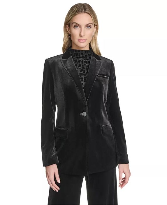 Велюровый костюм-двойка