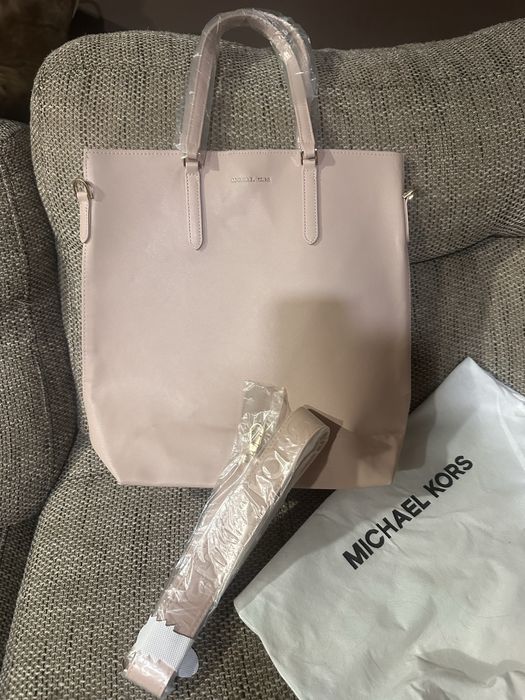 Оригинална чанта Michael Kors