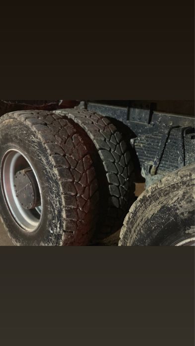 Kamaz Uzi agdaruvchi