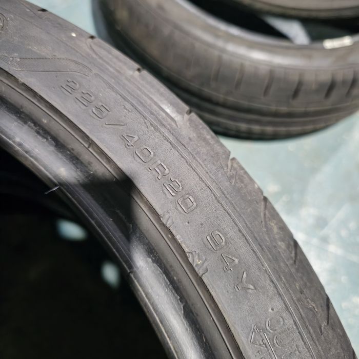 2x 225/40/20 VARA GOODYEAR 7MM 2019 Stare impecabila