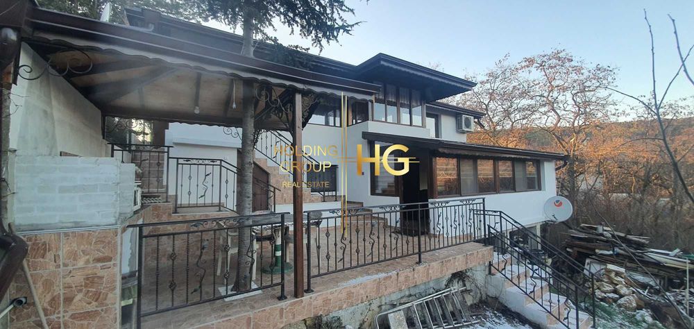 Продава се Къща в Варна, м-т Траката - 160 кв.м за 1494 €/кв.м - Снимка #2