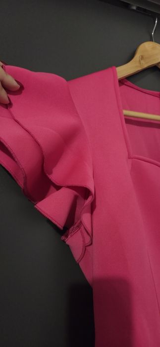 Цикламена рокля, нова с етикет