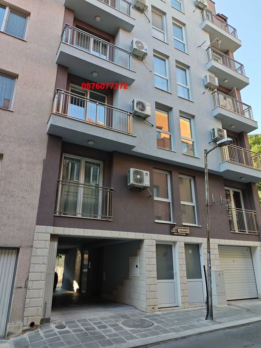 Дава се под наем Двустаен апартамент в Варна, Център - 56 кв.м за 510 € - Снимка #13