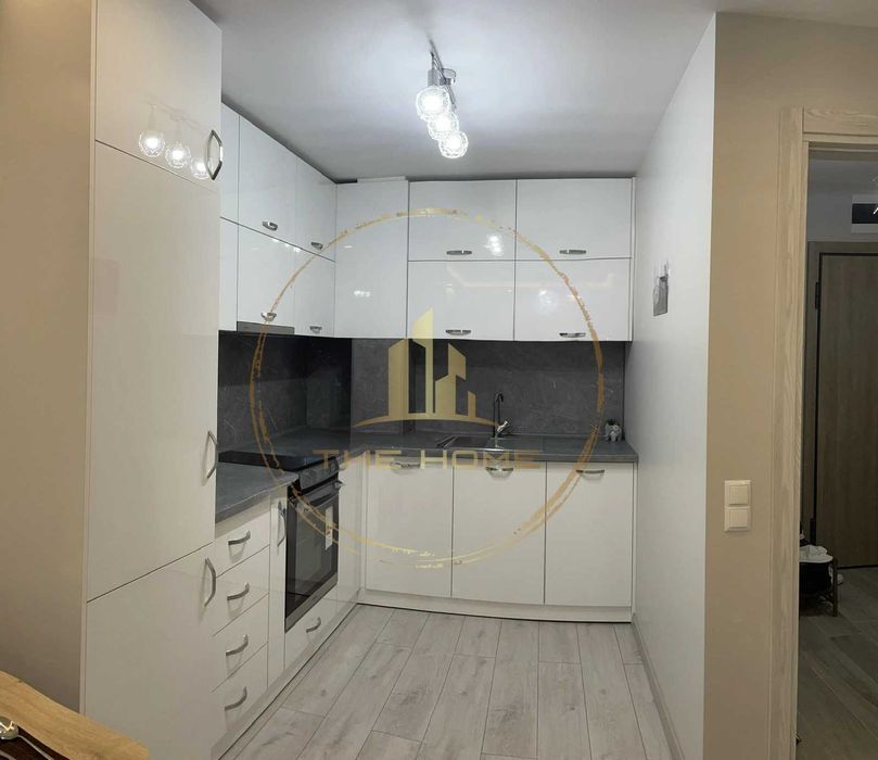 Дава се под наем Двустаен апартамент в Варна, Бриз - 55 кв.м за 550 € - Снимка #2