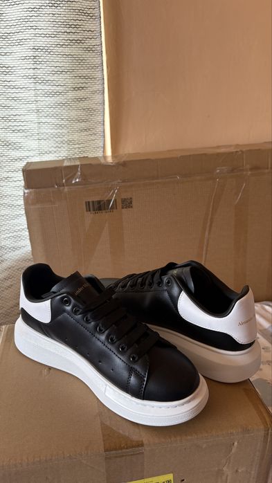 Vand alexandermcQueen