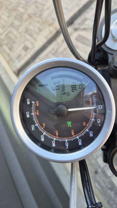 Scuter scooter motociclera moped electric Super Soco TC