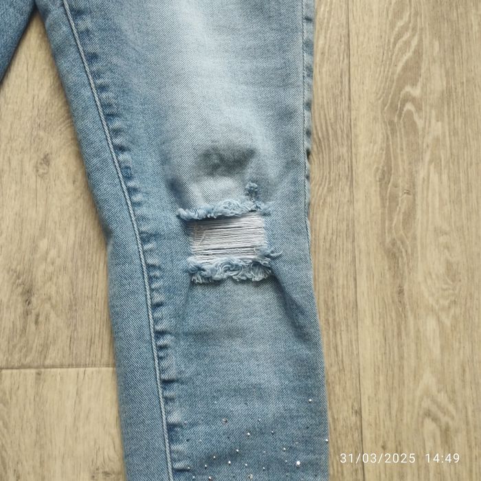 Нови дамски дънки размер хл