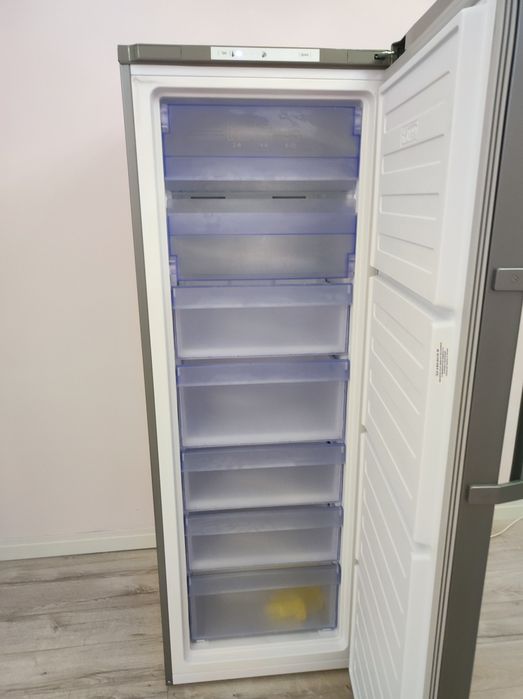 Морозильник Beko