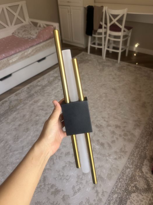 Бра өте жарық сапалы еш жері сынбаған