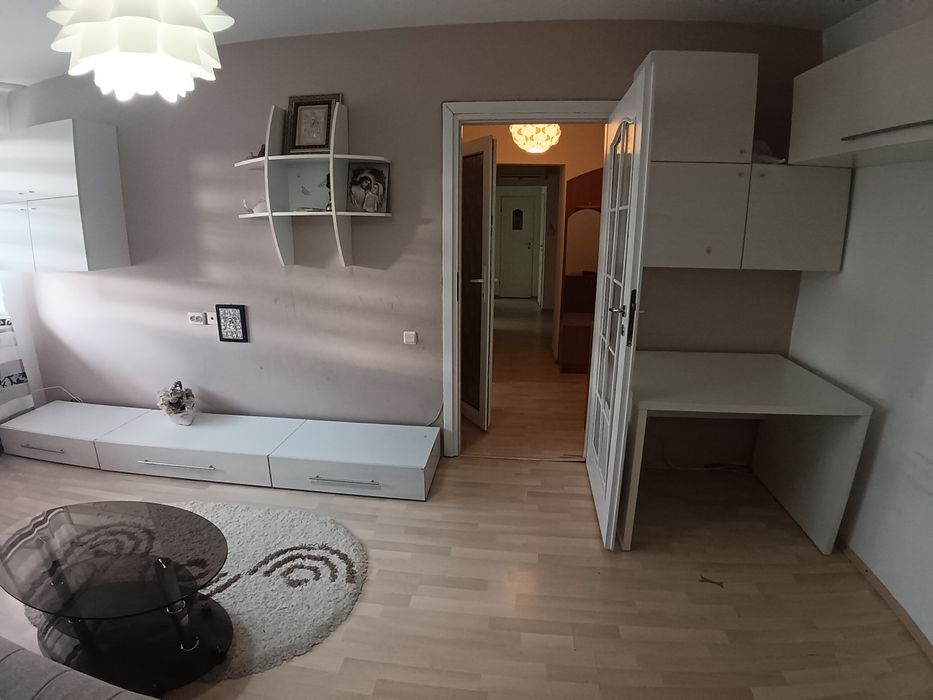 Vânzare - apartament frumos și îngrijit.