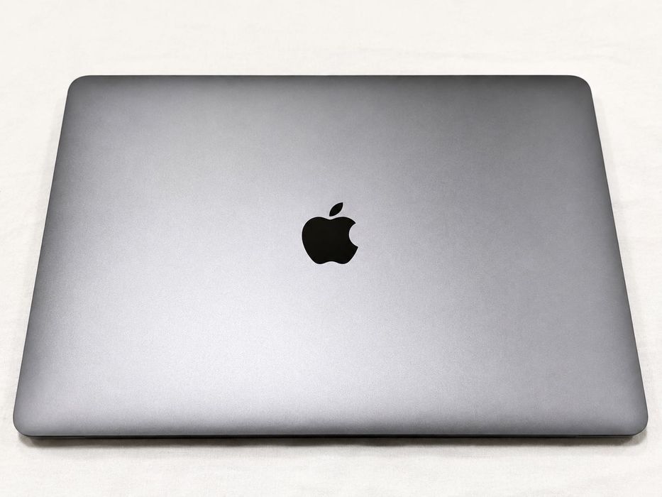 MacBook Pro 13 – 256GB | Urgent