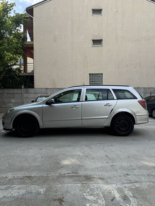 Opel Astra H   1.9