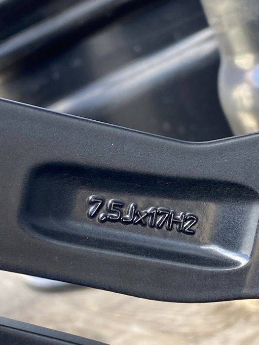 17 цола 5 х 114.3 мм Тойота , Toyota