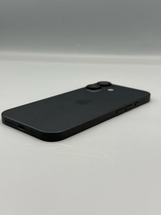 iPhone 16 | 128 GB | Baterie 100% | 2 Cicluri | MDM | Black | NOU
