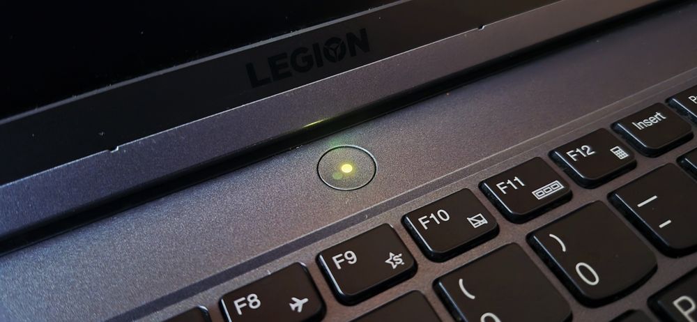 Laptop gaming Legion 5 PRO Ryzen 7 5800H RTX 3070 2K 165Hz defect