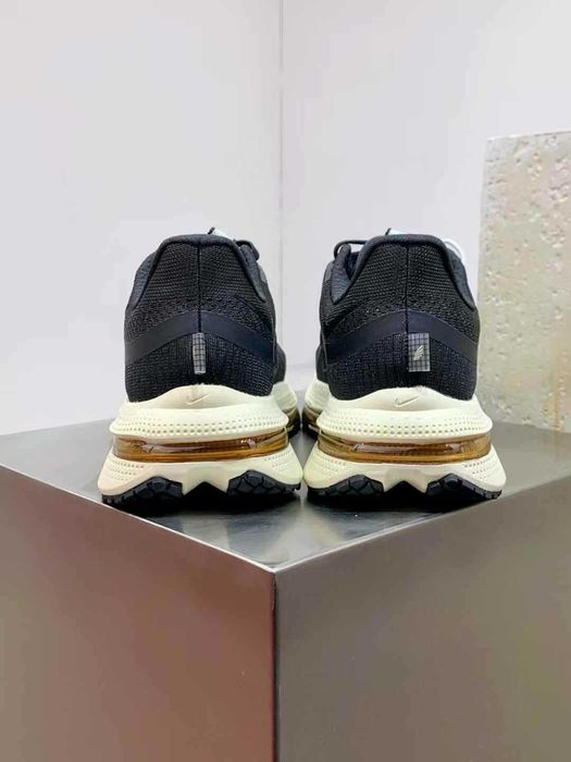 Нови мъжки маратонки Nike Pegasus Premium black/white размер 41 и 42