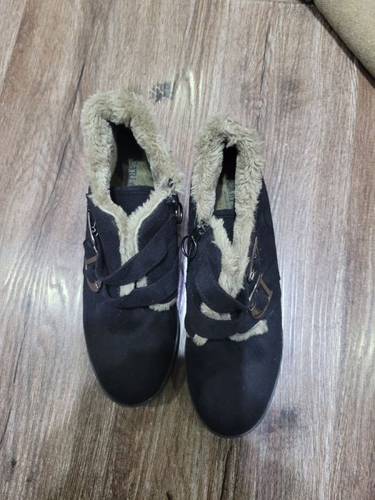 Женские ботинки новые