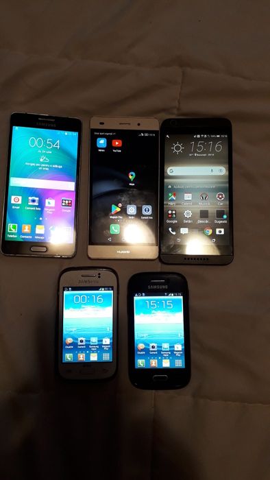 Vînd telefoane model vechi dar FIABILE,toate fonctionale