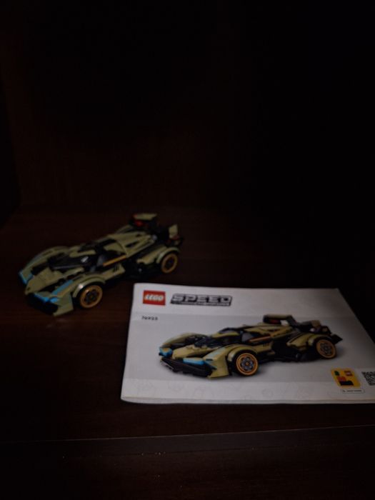 LEGO Speed Champions: Jaguarx2 , Mclaren si Lamborghini