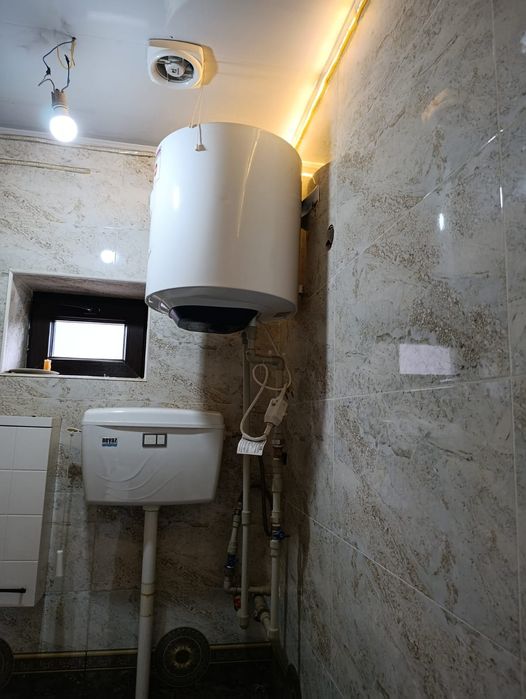 Боллер ariston 50л