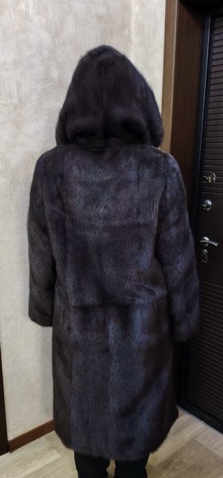 Шуба норковая. 50 размер