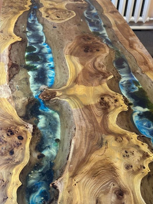 Столь ручной работы