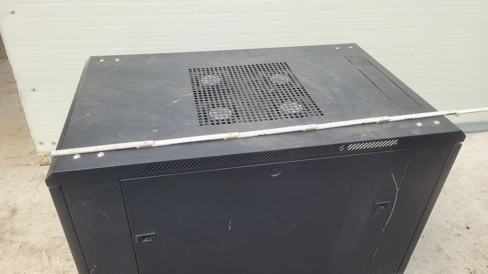 rack pt server stocare comunicatii