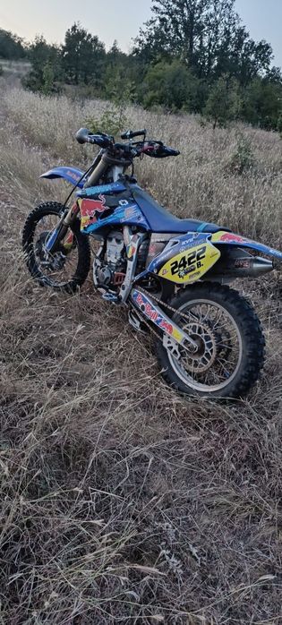 Yamaha yzf   250.  an fabricatie  2009