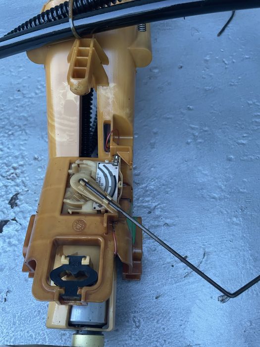 Помпа резервоар БМВ Х5, Е53 (pompa bmw x5, e53)