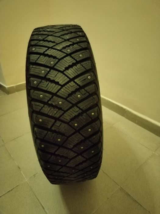 Шипованная резина с диском