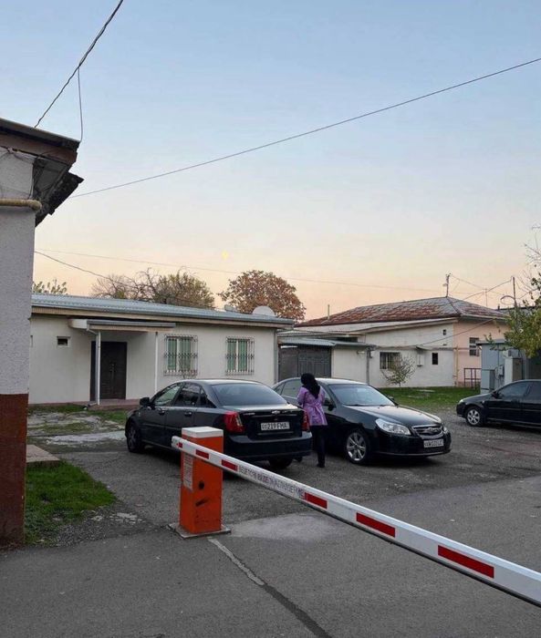 Аренда под офис 120м2, недалеко Мирабад Авеню! 2 комната 1 этаж! 1600у